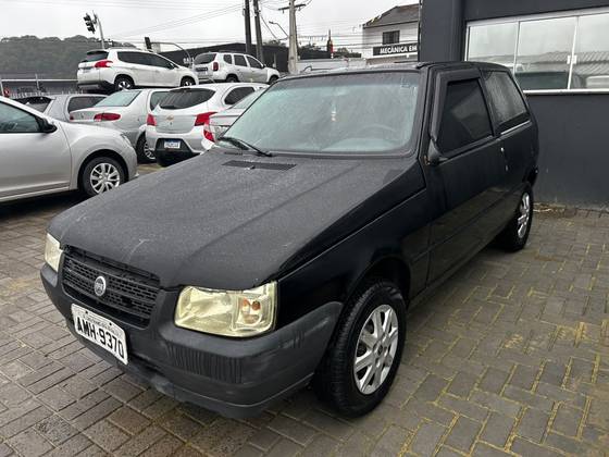 FIAT UNO 1.0 MPI MILLE FIRE 8V FLEX 2P MANUAL FIAT UNO 1.0 MPI MILLE FIRE 8V FLEX 2P MANUAL
